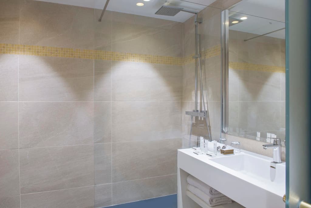 Hotel Beau Rivage - photo 48