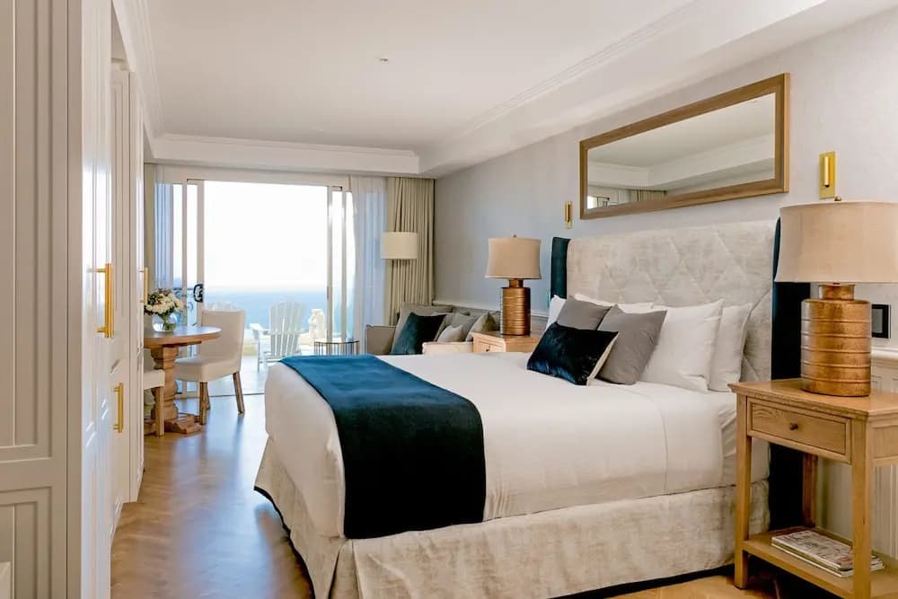 Jonahs Restaurant & Accommodation, Whale Beach - photo 1