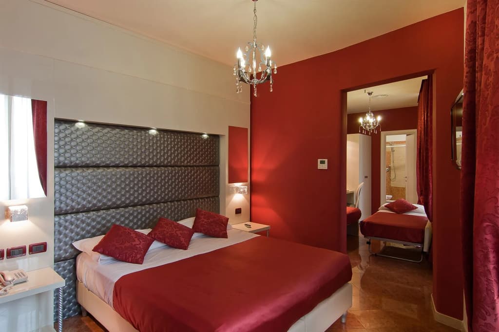 Fellini Hotel - photo 5
