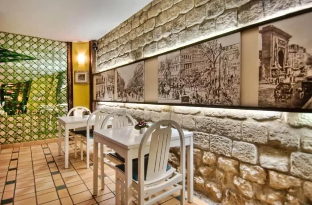 Le Faubourg Hotel  - photo 21