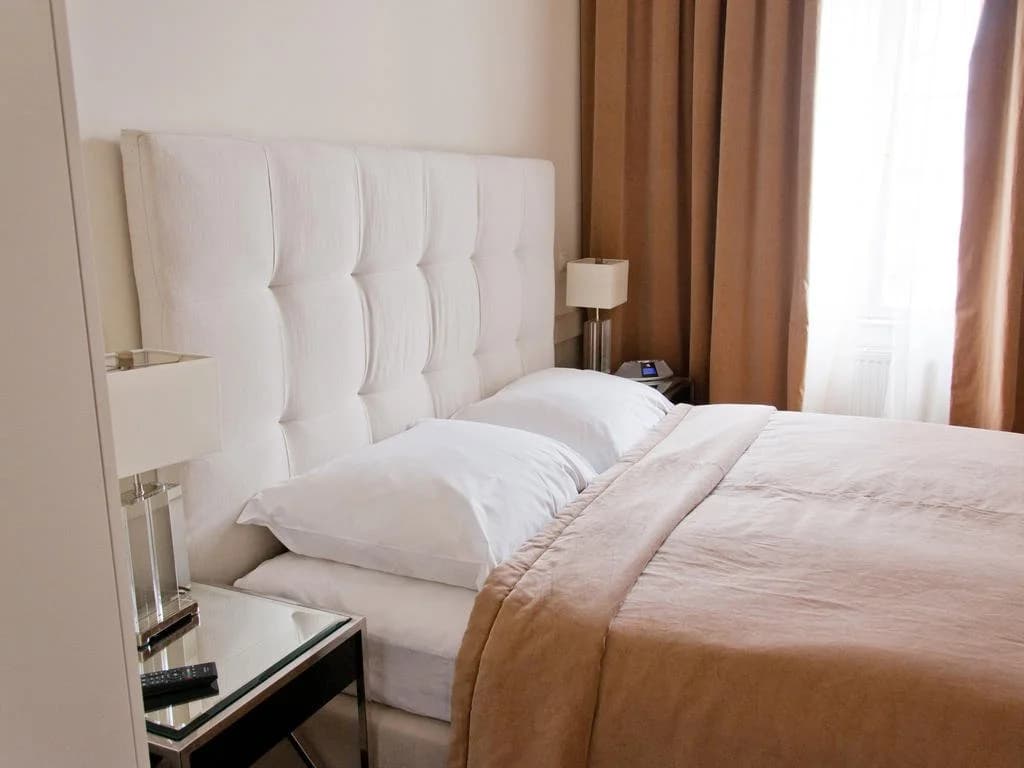6 rooms - photo 2