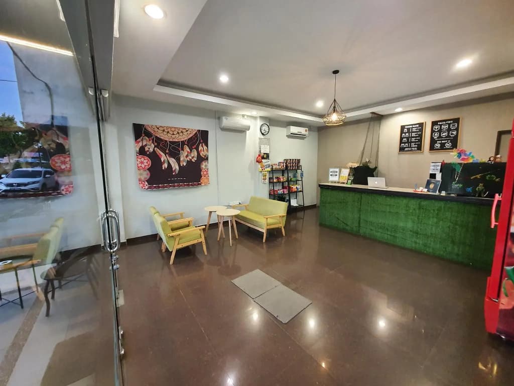 De Chukai Hotel - photo 14