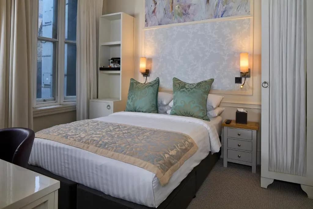 Sloane Square Hotel - photo 32