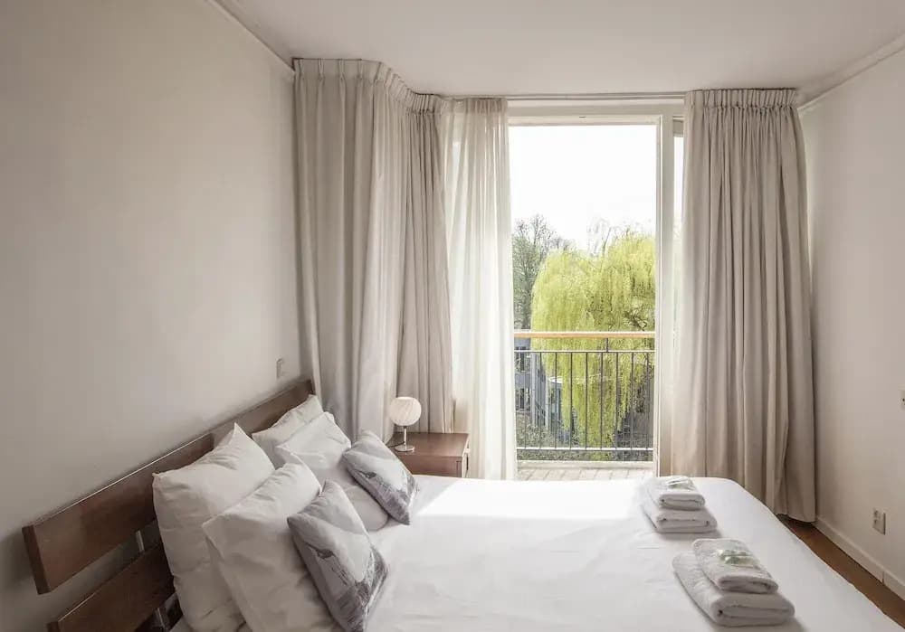 Rijksmuseum Apartment - photo 2