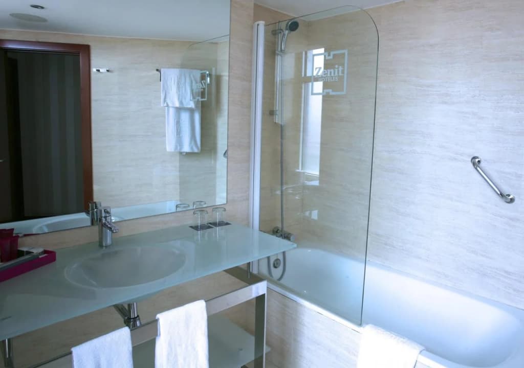 Hotel Zenit Lisboa - photo 9