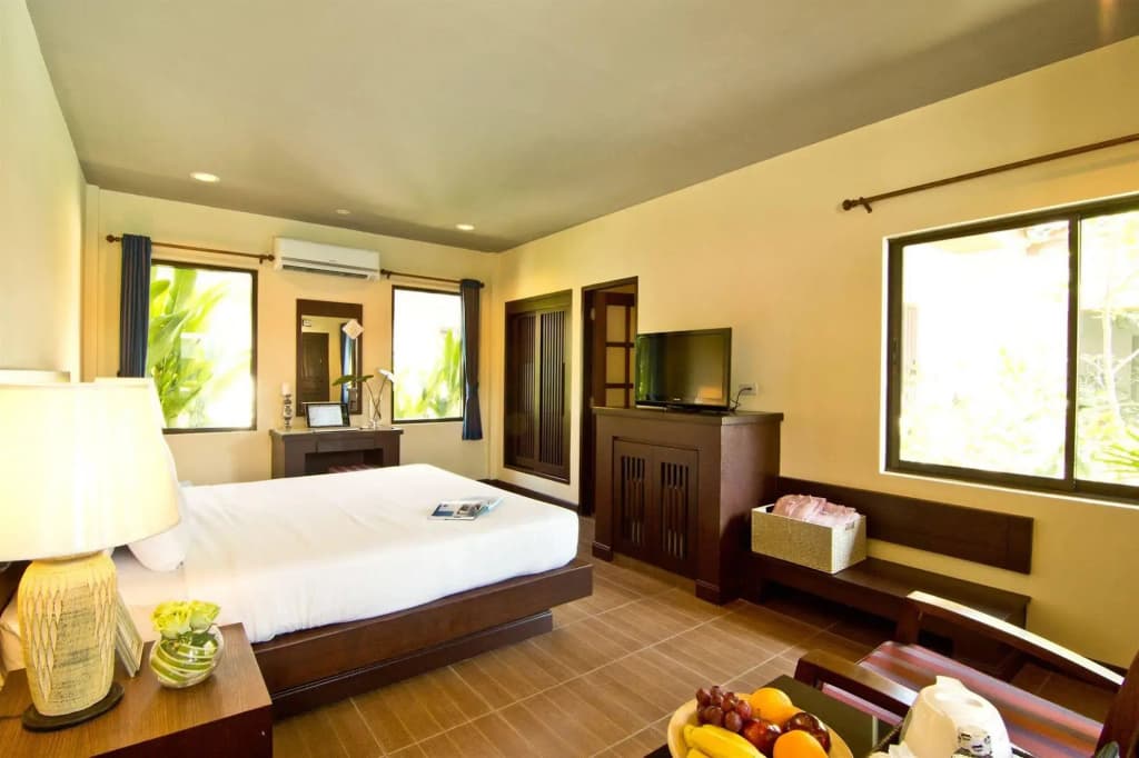 Rose Bay Resort - photo 6