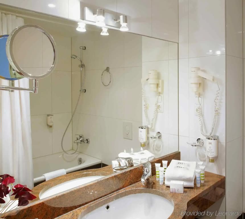 Hotel Chateau Kurfürstendamm - photo 8