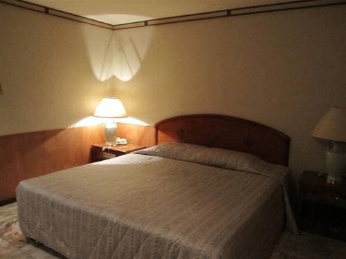 Premier Inn - photo 13