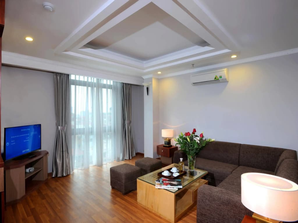 Gallant Hotel - photo 5