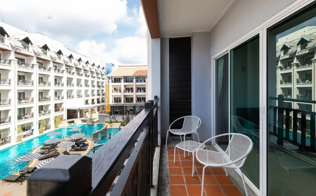 Amata Patong Hotel - photo 8