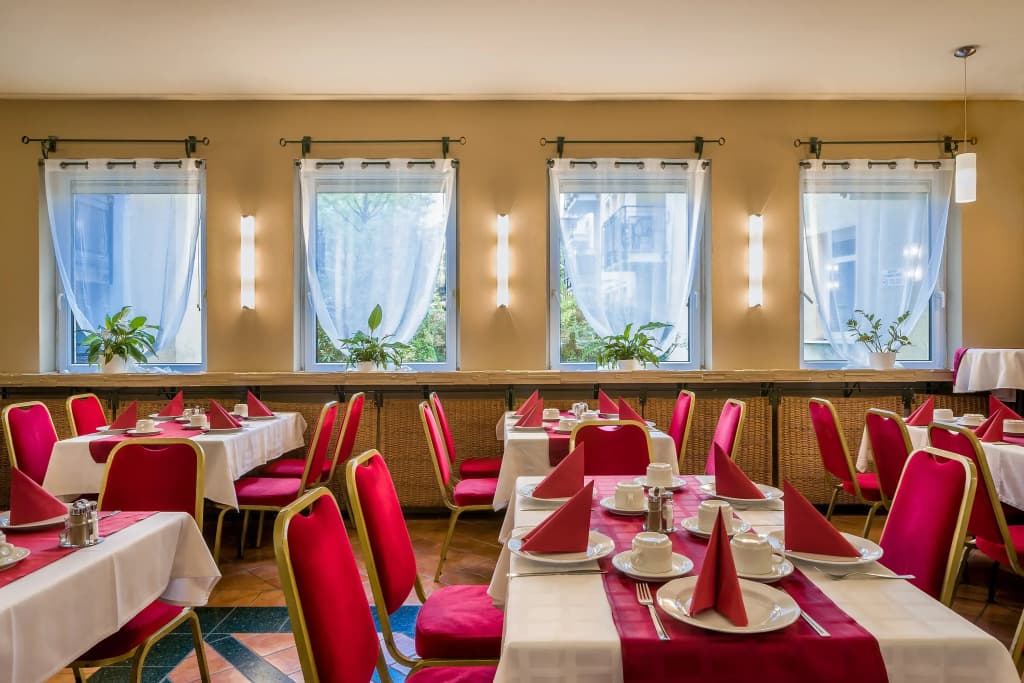 Thomas Hotel Budapest - photo 10
