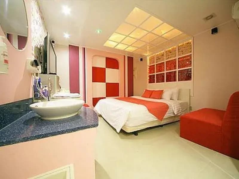 Ezen Hotel - photo 4