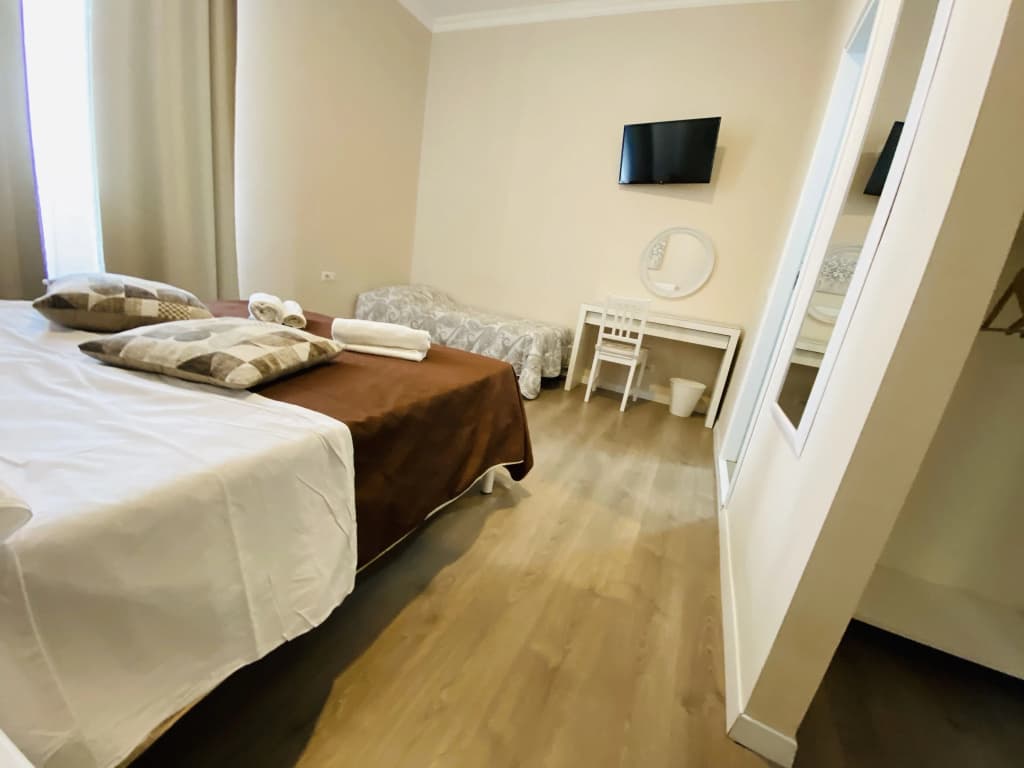 Hello Home Guesthouse - photo 33