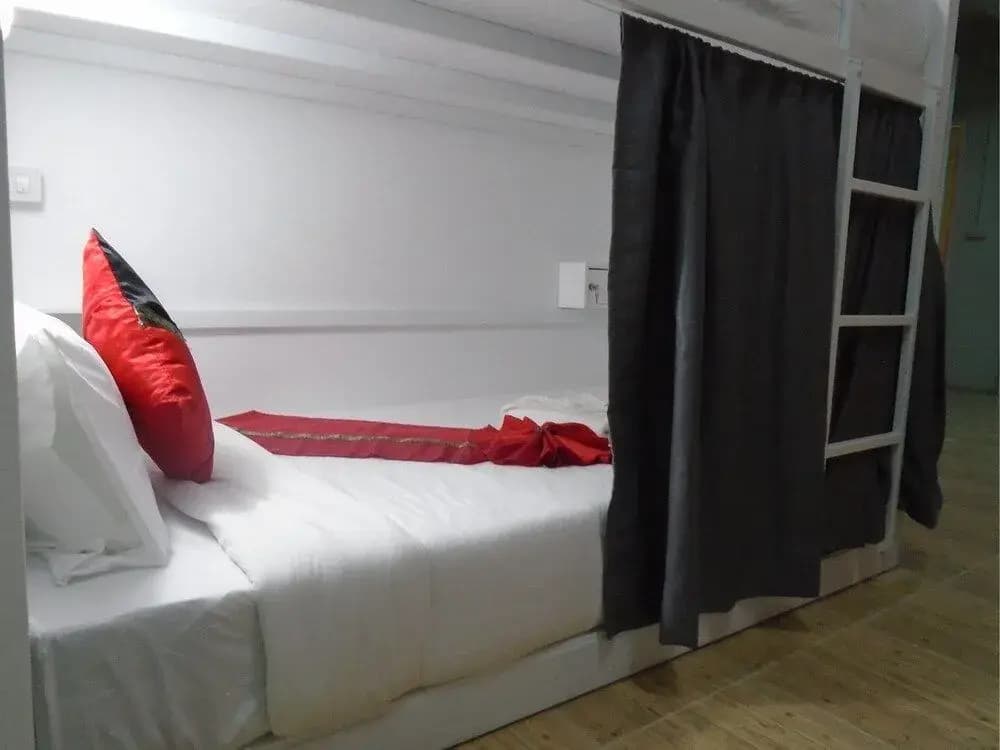 Panda Hostel Phuket - Adults Only - photo 4
