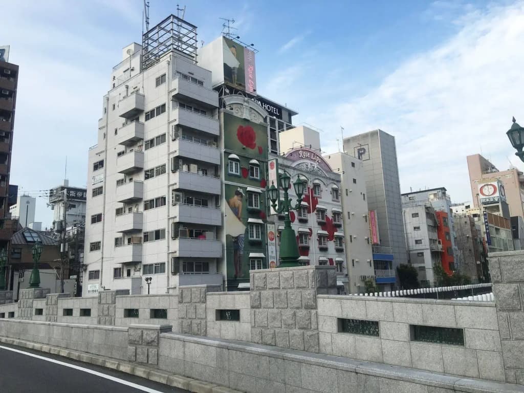 GUEST HOUSE B's Five II - Hostel - photo 1