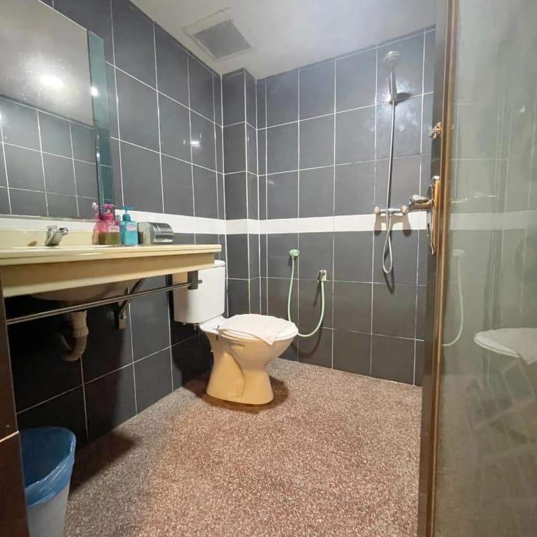OYO 419 City Boutique Hotel (Sanitized Stay) - photo 10