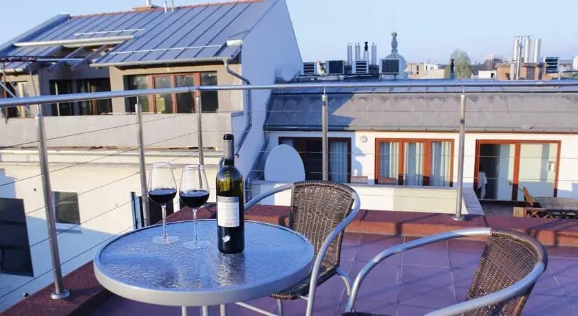 Budapest Rooftop Penthouse - photo 7