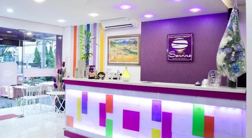 Hotel Sanrina - photo 2