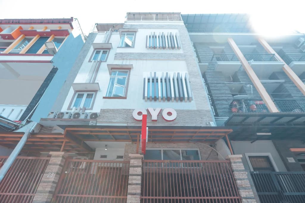 OYO 150 Harmoni Residence - main photo