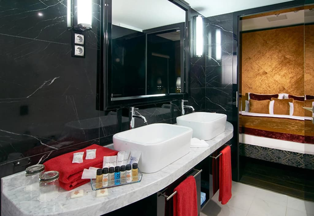 Mirage Medic Hotel - photo 10