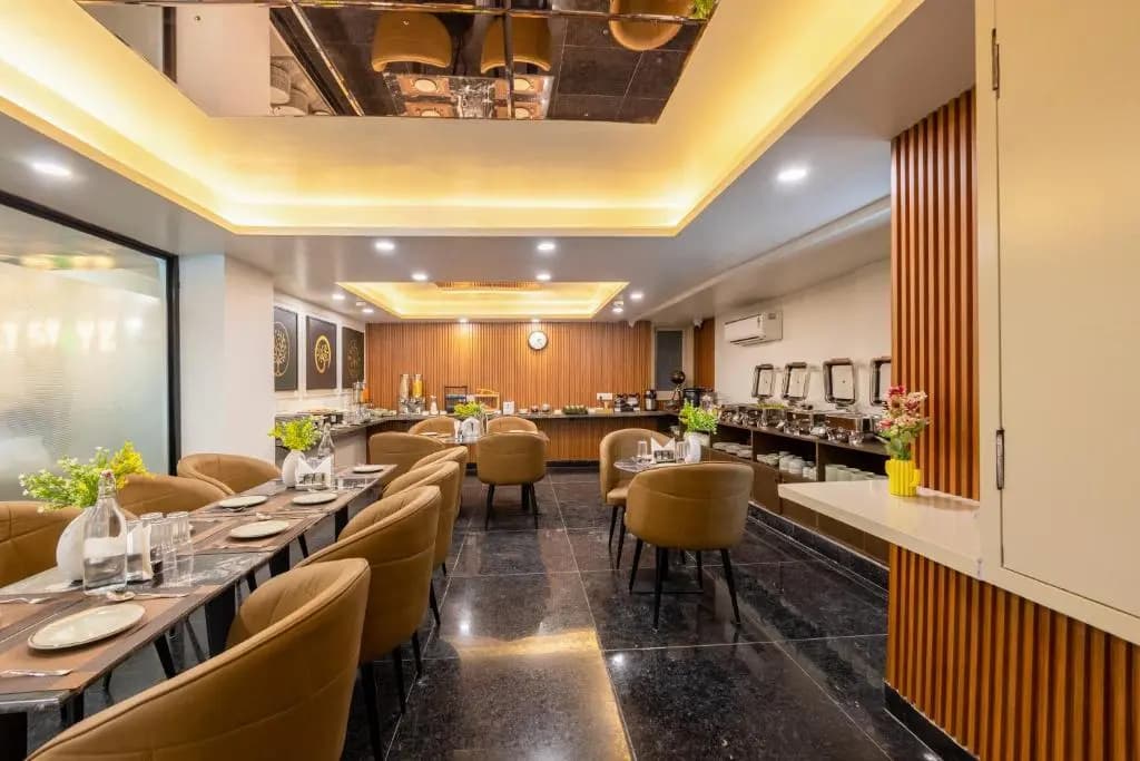 Saltstayz Premier - Paschim Vihar - photo 38