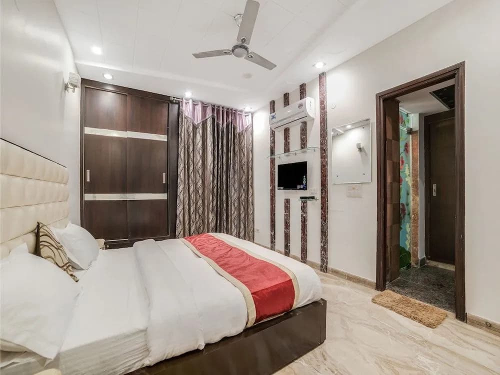 OYO 14231 Santosh Residency - photo 3