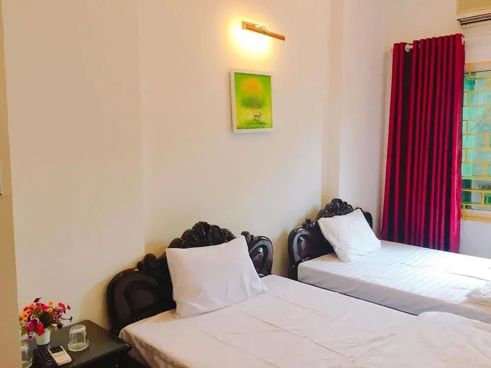 Bien Dong Hotel - photo 8