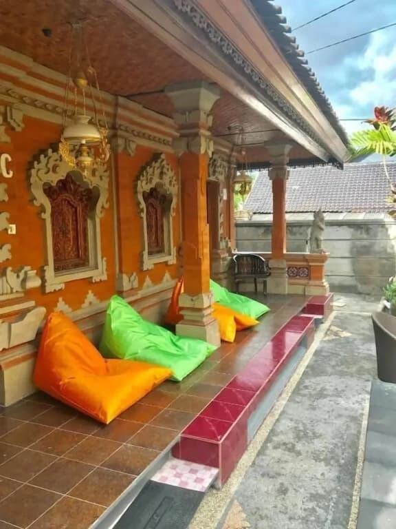 Inn Between Hostel - photo 13