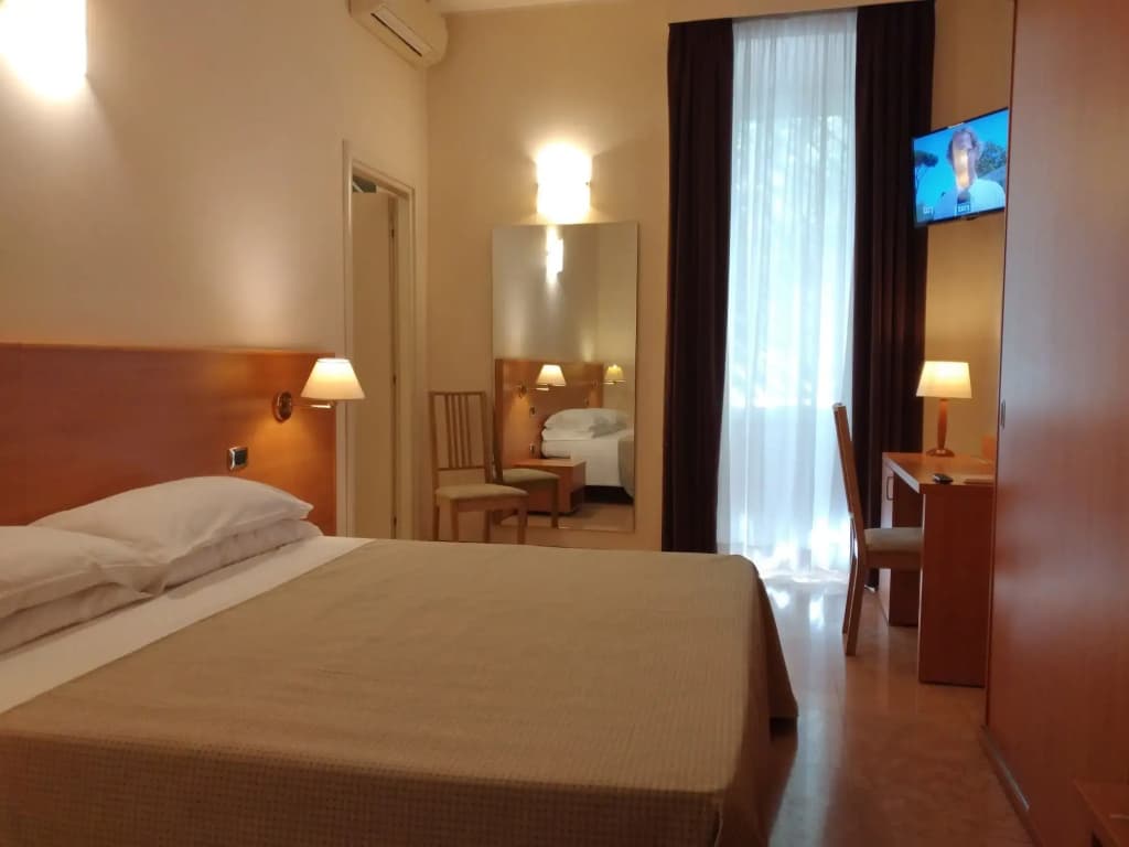 Hotel Principe Eugenio - photo 5
