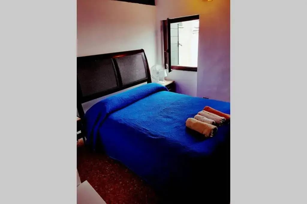 Large Top 3 Rooms Flat Central Rialto - photo 1