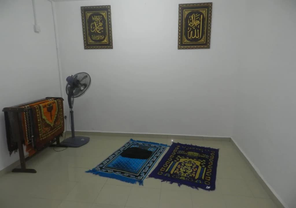 Yellow Mansion Hotel Banda Kaba - photo 10