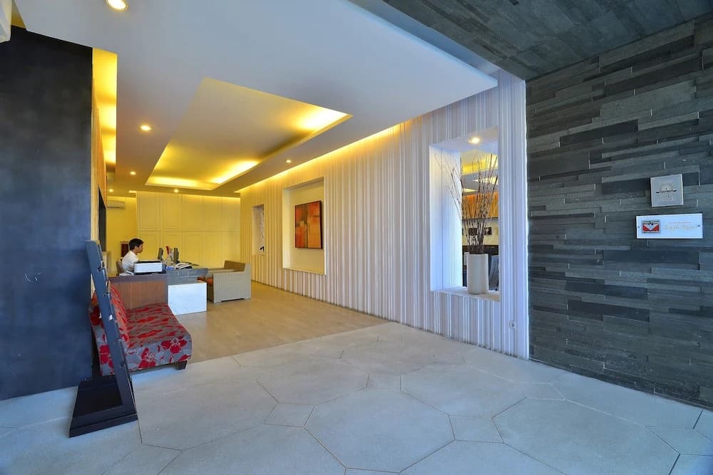 100 Sunset Boutique Managed By Eagle Eyes - photo 10