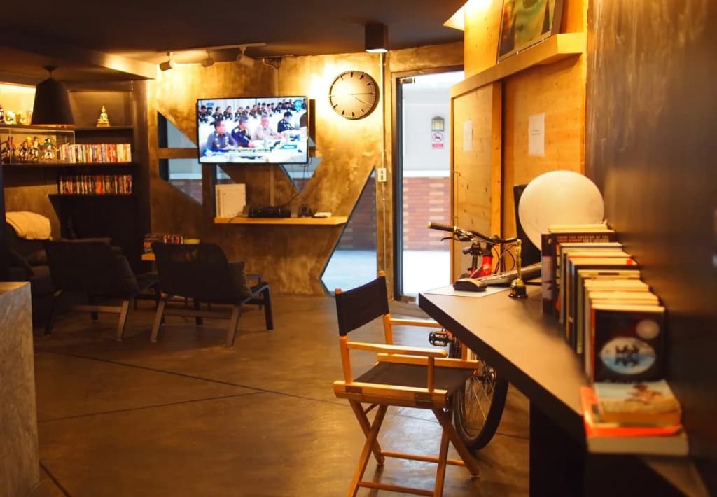 C40Winks Hostel - photo 17