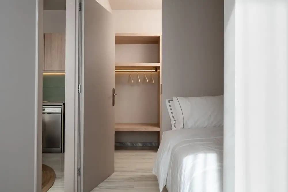 Num Suites & Lofts Athens - photo 4
