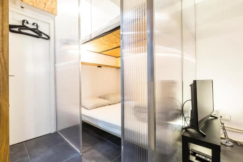 Unusual and charming 25m² near LE MARAIS - main photo