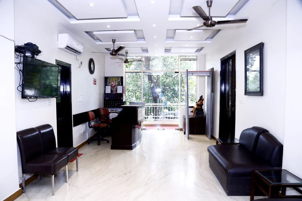 Hotel City Centre Inn New Delhi - photo 2