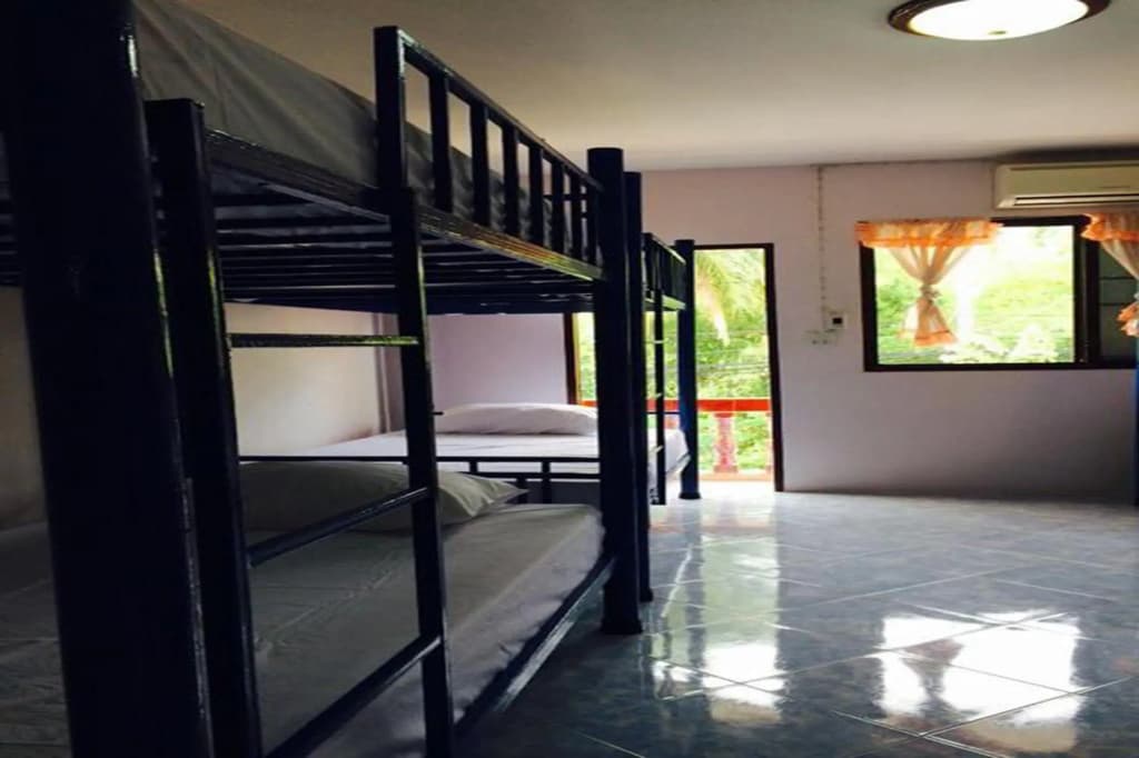 Domingo Hostel Phangan - photo 4