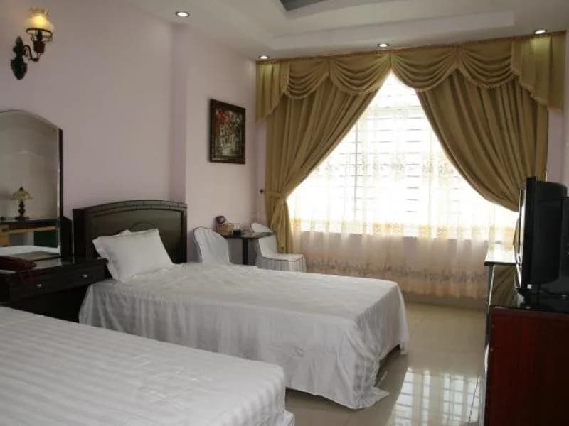 Holiday Park Hotel - photo 6