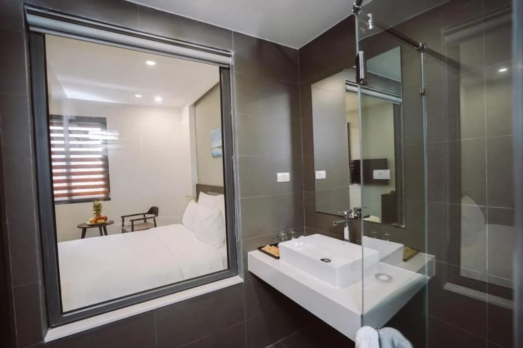 Reyna Hotel Hanoi - photo 9