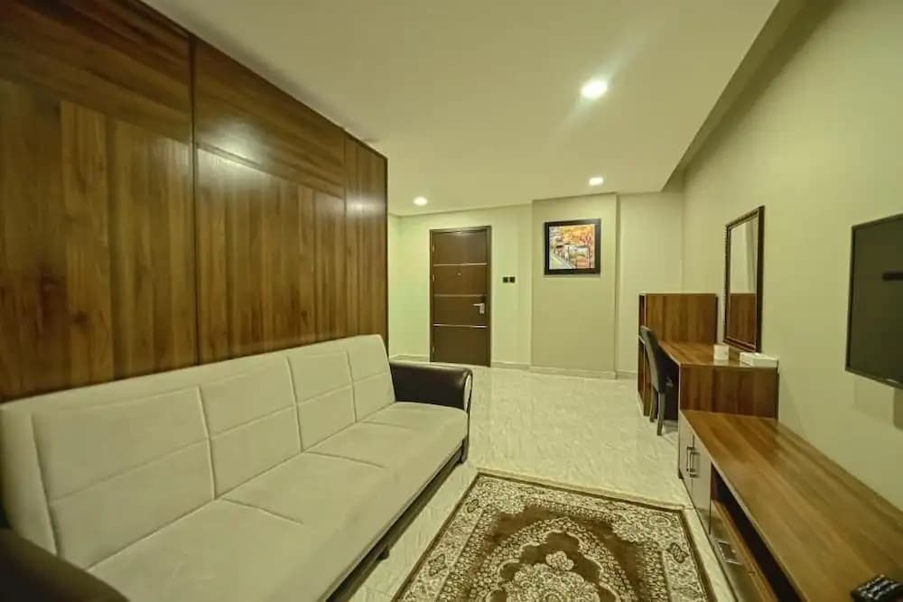 Golden Crown Hotel Alseeb Muscat - photo 2
