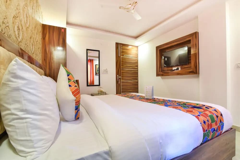 Fabhotel Pearl Suite - photo 3