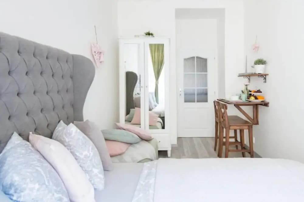 A&A Apartments - photo 3