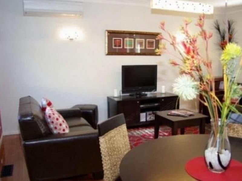 Boutique Stays Sandyside- Sandringham Villa Units - photo 9