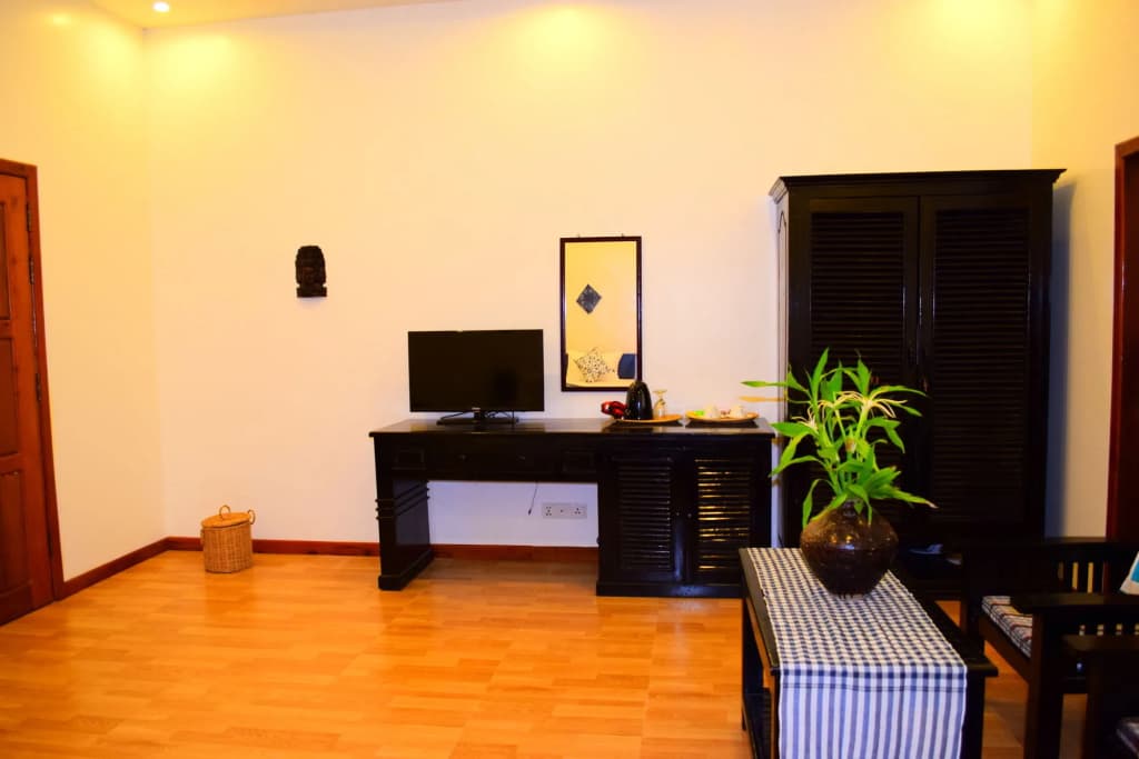 Dontrei Villa Angkor - photo 11