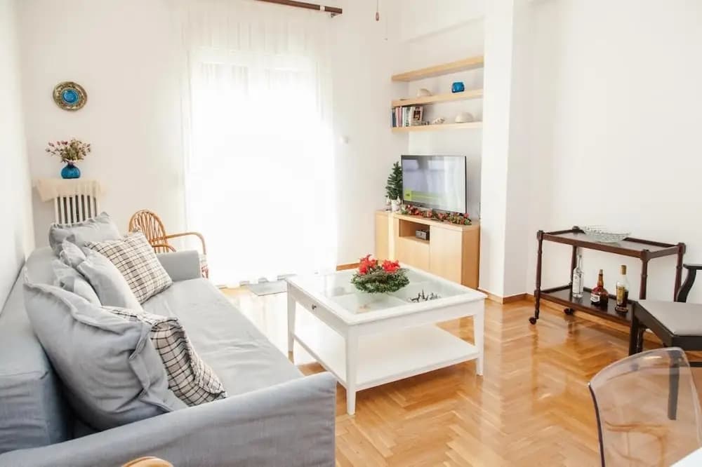 Cozy apt with Lycabettus View - photo 5