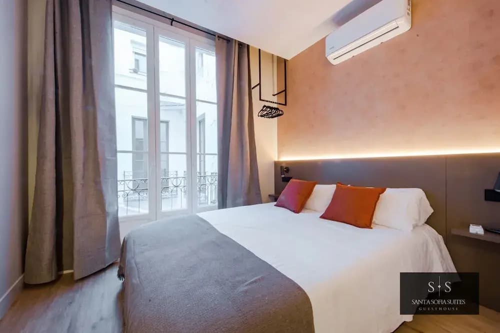 Santa Sofia Suites - photo 5