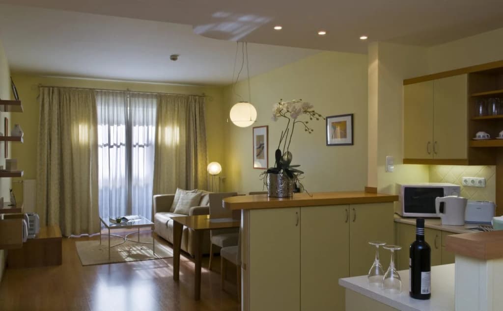 Mamaison Residence Izabella Budapest - photo 24