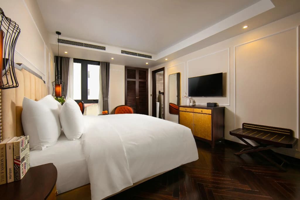 GM Premium Hotel - main photo