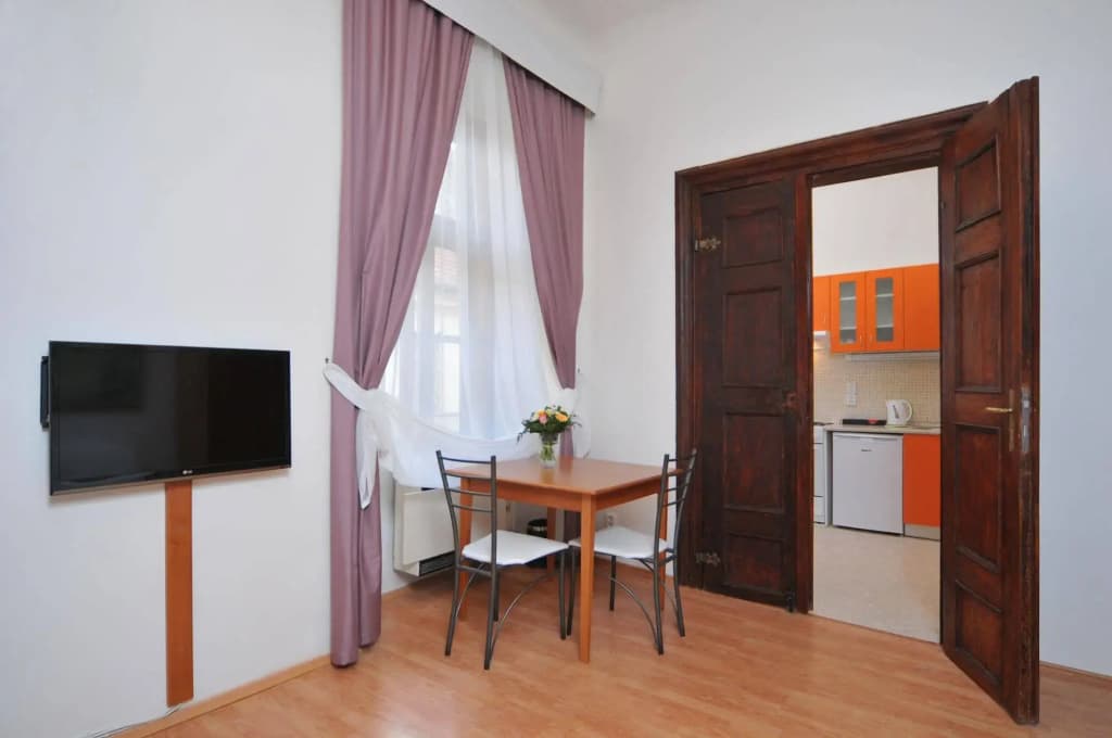 Apartment house Anenská - photo 3