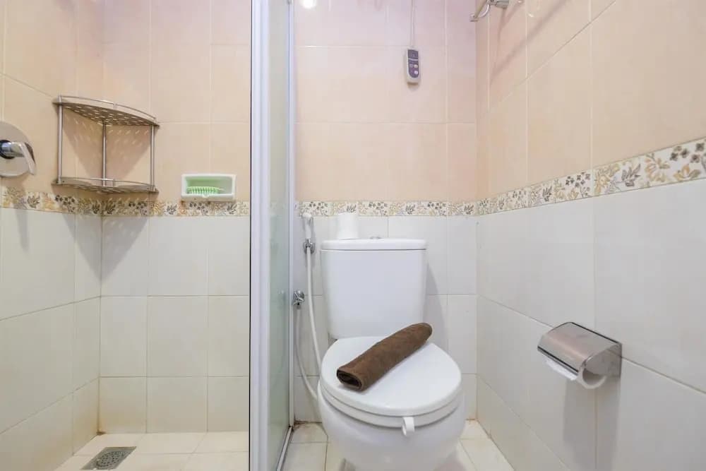 Comfort And Strategic 1Br At The Boulevard Apartment - photo 7